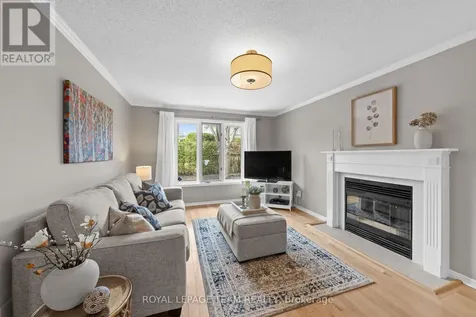 195 Walden Drive Ottawa ON K2K 2K7
