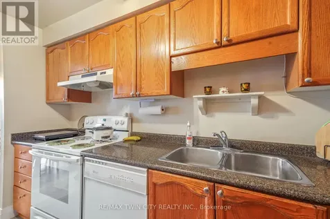 9 Bonheur Court Brantford ON N3P 1Z5