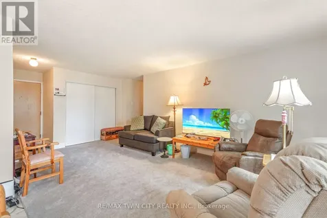 9 Bonheur Court Brantford ON N3P 1Z5