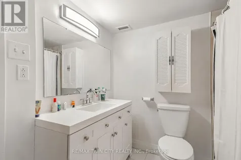 9 Bonheur Court Brantford ON N3P 1Z5