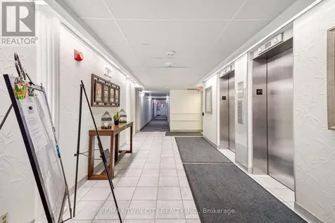 9 Bonheur Court Brantford ON N3P 1Z5
