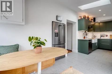 544 1st Boulevard Kingsville ON N9Y 3V8