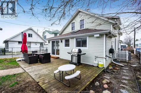 544 1st Boulevard Kingsville ON N9Y 3V8