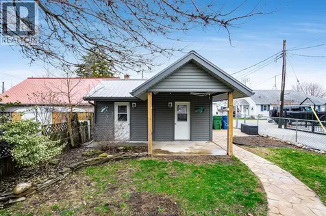 544 1st Boulevard Kingsville ON N9Y 3V8