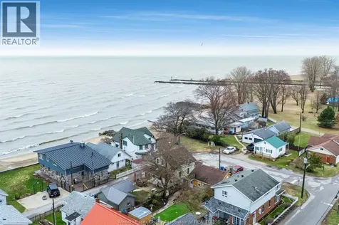 544 1st Boulevard Kingsville ON N9Y 3V8