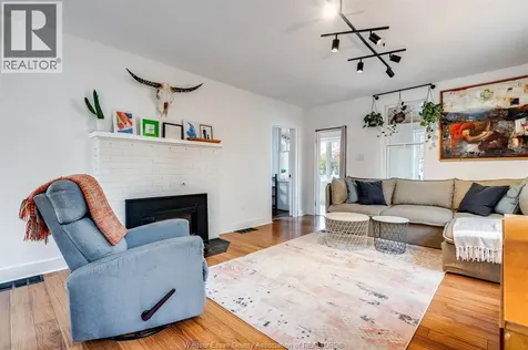 544 1st Boulevard Kingsville ON N9Y 3V8