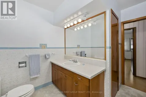 12 Maplewood Boulevard Cobourg ON K9A 4J3
