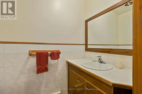 12 Maplewood Boulevard Cobourg ON K9A 4J3