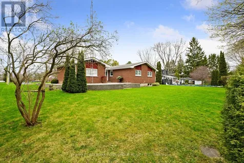 12 Maplewood Boulevard Cobourg ON K9A 4J3