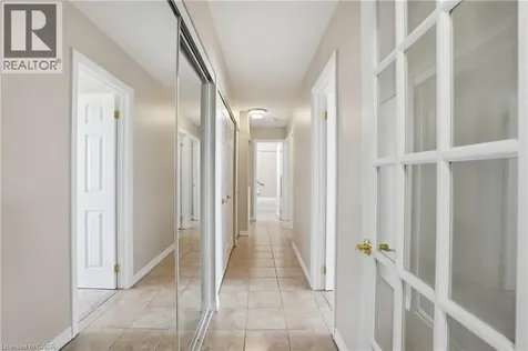 793 Colborne Street East Brantford ON N3S 7J3