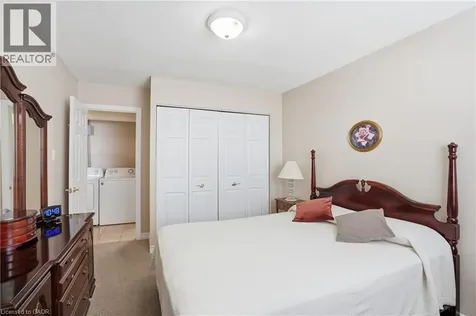 793 Colborne Street East Brantford ON N3S 7J3