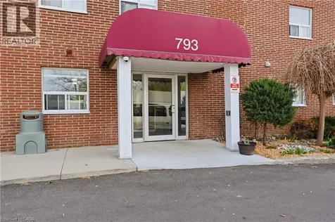 793 Colborne Street East Brantford ON N3S 7J3