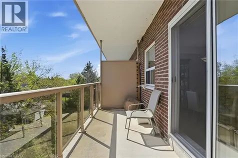 793 Colborne Street East Brantford ON N3S 7J3
