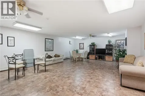 793 Colborne Street East Brantford ON N3S 7J3