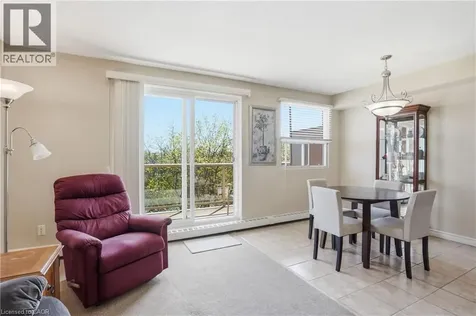 793 Colborne Street East Brantford ON N3S 7J3