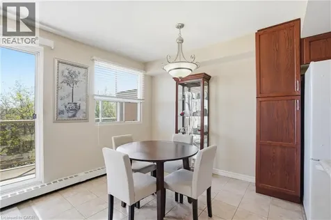 793 Colborne Street East Brantford ON N3S 7J3