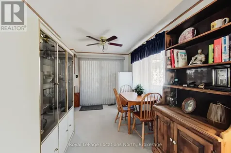 5 Murray Drive Wasaga Beach ON L9Z 1K3