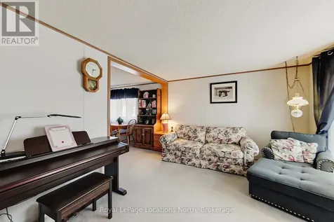5 Murray Drive Wasaga Beach ON L9Z 1K3