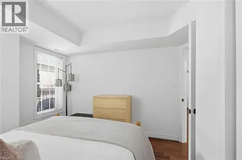 4015 Kilmer Drive Burlington ON L7M 4M4