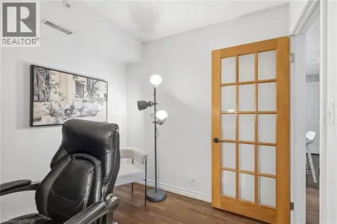 4015 Kilmer Drive Burlington ON L7M 4M4