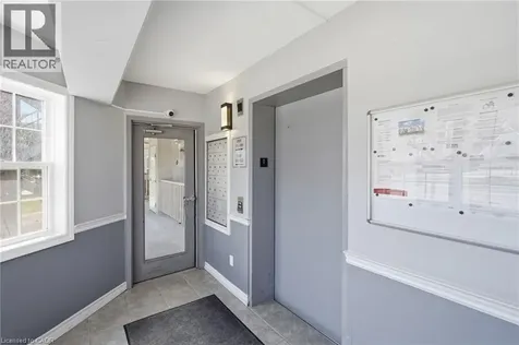 4015 Kilmer Drive Burlington ON L7M 4M4