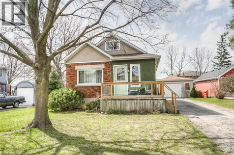 46 Second Avenue Kitchener ON N2C 1N5