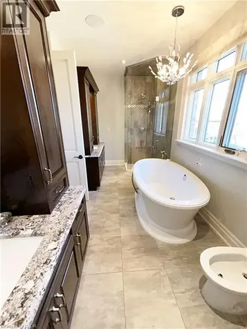 221 Glover Road Stoney Creek ON L8E 5H6
