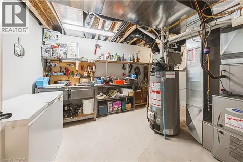 221 Glover Road Stoney Creek ON L8E 5H6