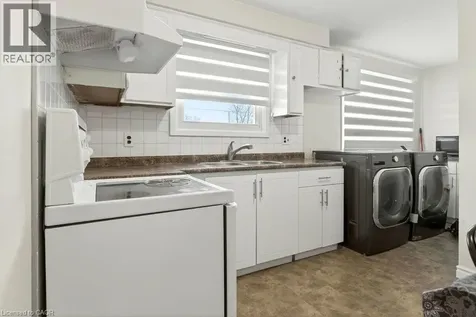 20 St. Charles Drive Thorold ON L2V 2W4