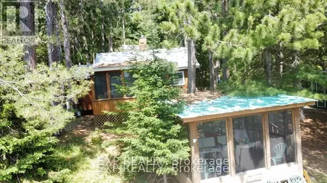19 Gorny Lane Madawaska Valley ON K0J 1B0