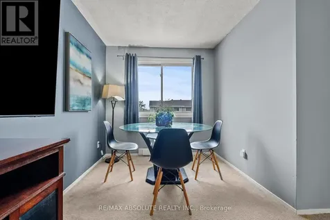 216 Viewmount Drive Ottawa ON K2E 7X4