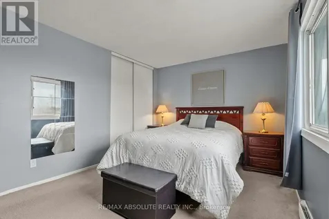 216 Viewmount Drive Ottawa ON K2E 7X4