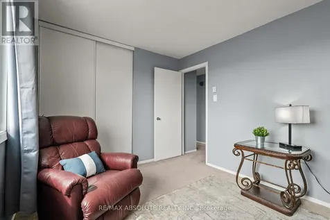 216 Viewmount Drive Ottawa ON K2E 7X4