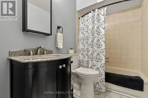 216 Viewmount Drive Ottawa ON K2E 7X4
