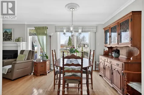 674 Hamilton Crescent Cornwall ON K6H 7B5