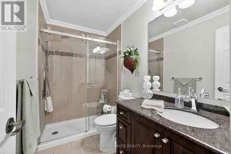 674 Hamilton Crescent Cornwall ON K6H 7B5