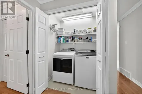 674 Hamilton Crescent Cornwall ON K6H 7B5