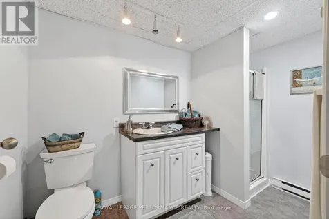 674 Hamilton Crescent Cornwall ON K6H 7B5