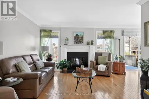 674 Hamilton Crescent Cornwall ON K6H 7B5