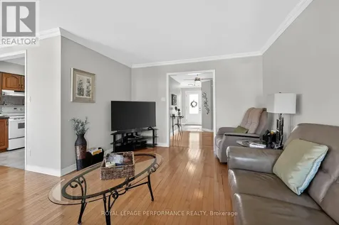 674 Hamilton Crescent Cornwall ON K6H 7B5
