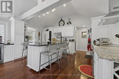 131 Minnetonka Road Innisfil ON L9S 2V8