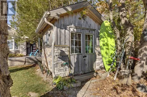 131 Minnetonka Road Innisfil ON L9S 2V8