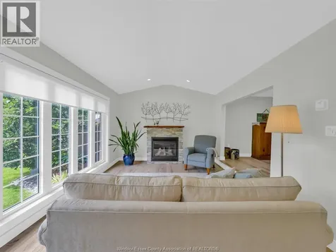 320 Lakeview Avenue Kingsville ON N9Y 2E3
