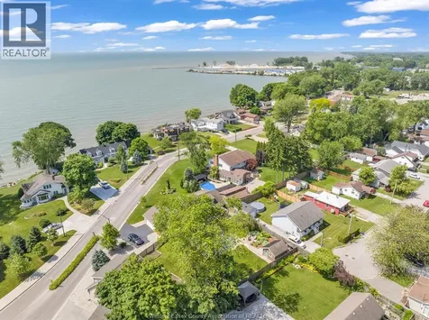 320 Lakeview Avenue Kingsville ON N9Y 2E3