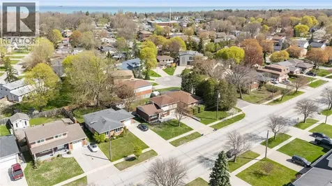 1126 Cathcart Boulevard Sarnia ON N7S 2H5