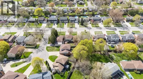 1126 Cathcart Boulevard Sarnia ON N7S 2H5