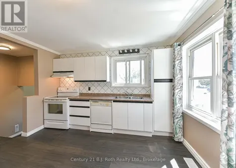 76 Mckenzie Street Orillia ON L3V 6A7