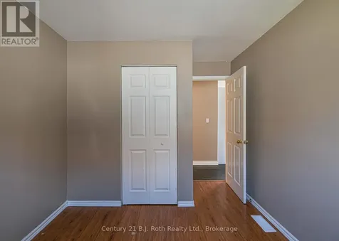 76 Mckenzie Street Orillia ON L3V 6A7
