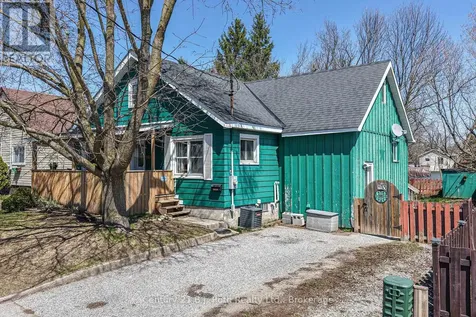 76 Mckenzie Street Orillia ON L3V 6A7