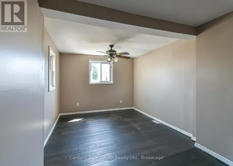 76 Mckenzie Street Orillia ON L3V 6A7
